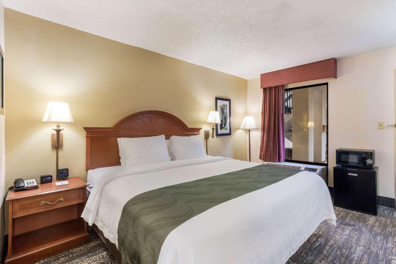 Quality Inn - Hamilton Place Chattanooga Kültér fotó