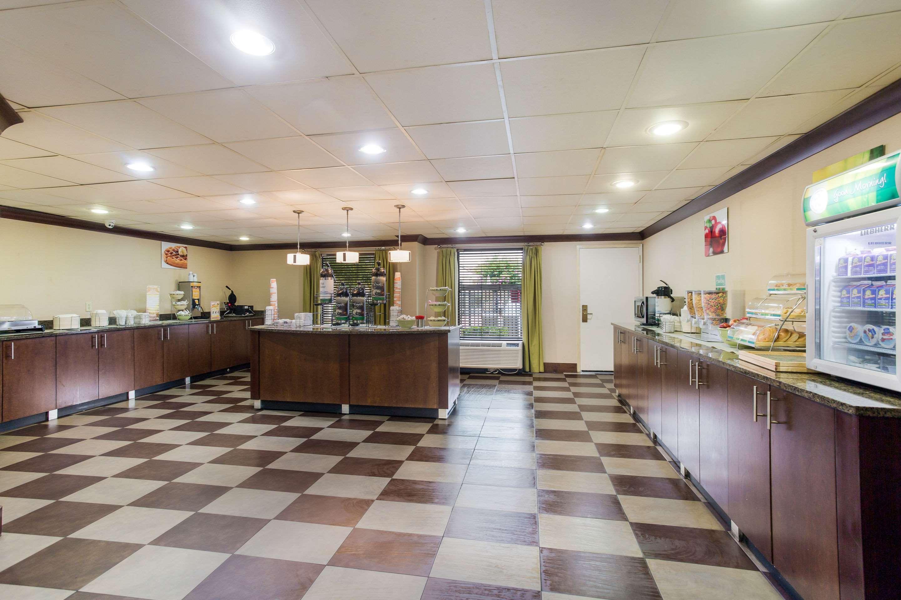 Quality Inn - Hamilton Place Chattanooga Kültér fotó