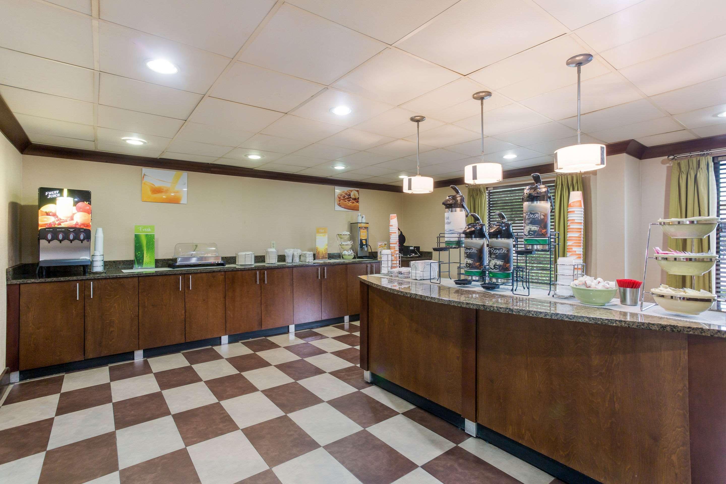 Quality Inn - Hamilton Place Chattanooga Kültér fotó
